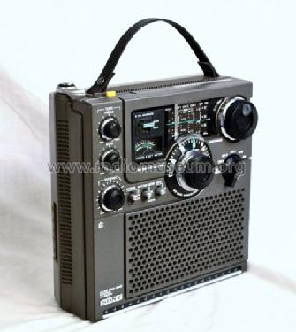 FM/AM Multi Band Receiver ICF-5900W; Sony Corporation; (ID = 1292887) Radio