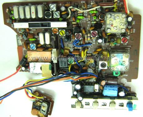 FM/AM Multiband Receiver ICF-7600AW; Sony Corporation; (ID = 1600461) Radio