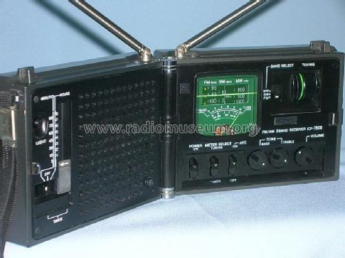 FM/AM 3 Band Receiver Newscaster ICF-7800; Sony Corporation; (ID = 583478) Radio