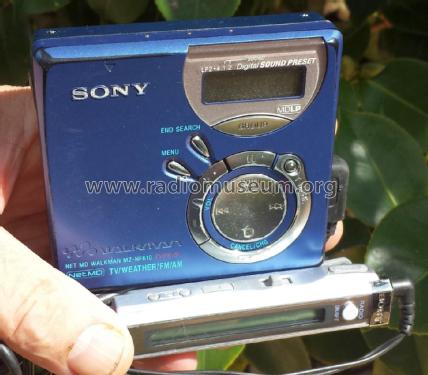 Portable Minidisc Recorder, TV/Weather/FM/AM Type-S MZ-NF610; Sony Corporation; (ID = 1893196) Radio