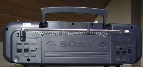 Radio Cassette Corder - Mega Bass CFS-208L; Sony Corporation; (ID = 1837298) Radio
