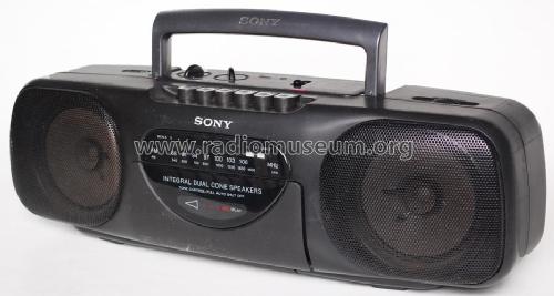 Radio Cassette-Corder CFS-B11; Sony Corporation; (ID = 1746877) Radio