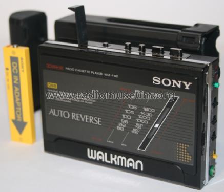 Radio Cassette Player - Walkman WM-F501; Sony Corporation; (ID = 1644274) Radio