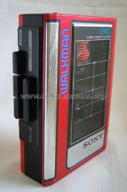 Stereo Cassette Player Walkman WM-32; Sony Corporation; (ID = 1467970) Sonido-V