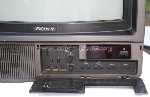 Trinitron Color TV Receiver KV-1614E; Sony Corporation; (ID = 1286911) Television