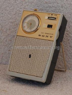 TRW-621; Sony Corporation; (ID = 839110) Radio