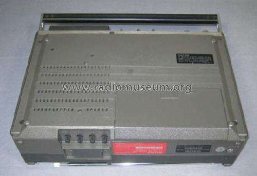 TV-FM/AM Receiver Cassette-Corder FX-412; Sony Corporation; (ID = 1066723) TV Radio