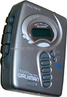 Walkman FM/AM Radio Cassette Player WM-FX271; Sony Corporation; (ID = 1668621) Radio