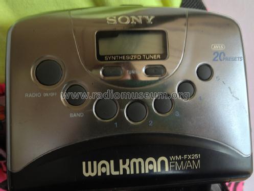 Walkman FM/AM WM-FX251; Sony Corporation; (ID = 1396578) Radio