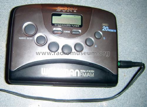 Walkman FM/AM WM-FX251; Sony Corporation; (ID = 1514119) Radio