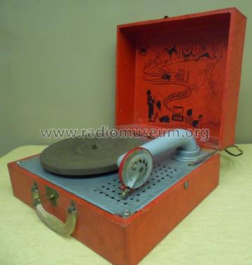 Electric Phonograph F-600; Spear Products Inc.; (ID = 1749775) R-Player