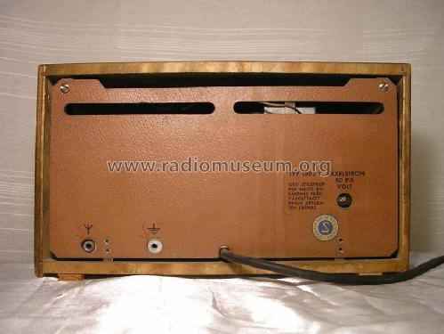 Radiola 1502 V; SR, Svenska (ID = 1367982) Radio