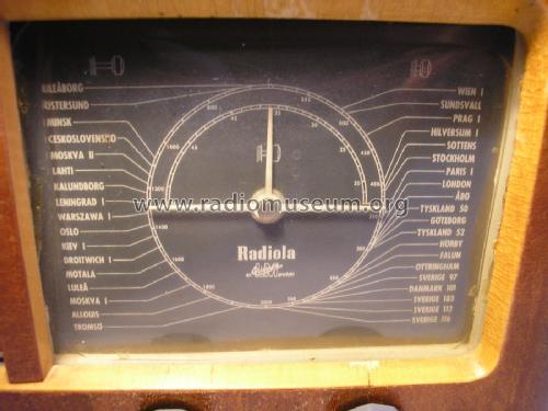 Radiola Duett 1526V; SR, Svenska (ID = 1954578) Radio