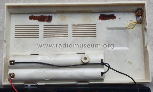 FM/AM 9 Transistor SR-Q771FL; Standard Radio Corp. (ID = 3126115) Radio