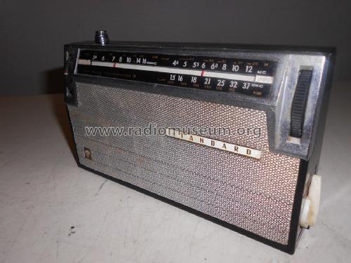 All Wave Transistor 8 SR-H105L; Standard Radio Corp. (ID = 2361918) Radio