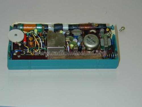 2 Band SR-F205; Standard Radio Corp. (ID = 617906) Radio