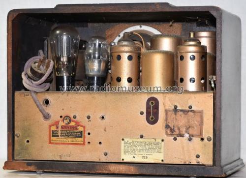 550 Ch= 55; Standard Telephones (ID = 2890036) Radio