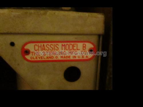 8 Tube Receiver ; Sterling Manuf. Co.; (ID = 1752317) Radio