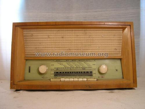 Dublette zu Nauen ID=16643 und ID=16655; Stern-Radio Berlin, (ID = 1299658) Radio