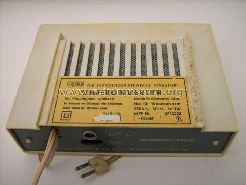UHF-Konverter 1195.015-10001; Stern-Radio Staßfurt (ID = 551851) Adapter