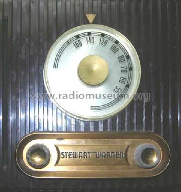 9152-B ; Stewart Warner Corp. (ID = 246152) Radio