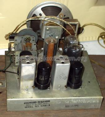 Porto-Baradio Ch= 9008A; Stewart Warner Corp. (ID = 1001821) Radio