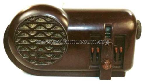 Senior Varsity Ch= 03-5B ; Stewart Warner Corp. (ID = 267338) Radio