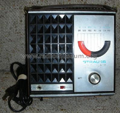 Solid State AM-FM ; Strauss brand (ID = 1524069) Radio