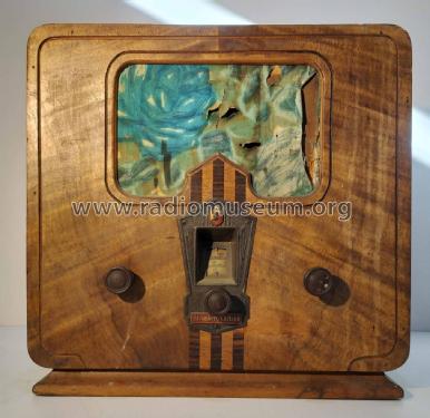 564; Stromberg-Carlson (ID = 2940953) Radio