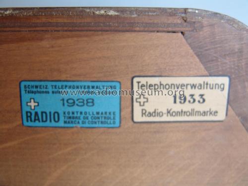 37 ; Stromberg-Carlson Co (ID = 2439853) Radio