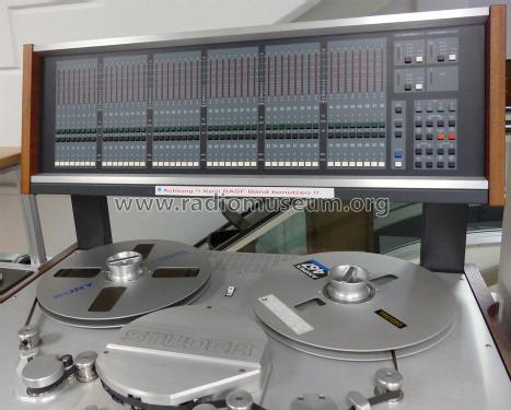 Digital Multichannel Recorder - Digitale Mehrkanaltonbandmaschine D820 MCH; Studer-Revox; (ID = 2148761) R-Player