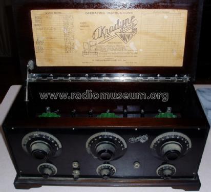 Akradyne Model 75; Sunbeam Radio Corp., (ID = 1304068) Radio