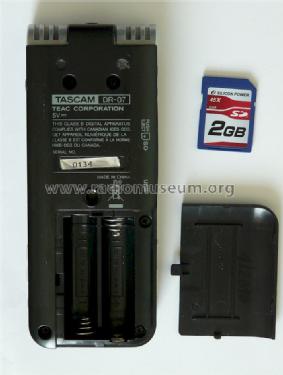 Tascam Portable Digital Recorder DR-07; TEAC; Tokyo (ID = 1205614) Sonido-V