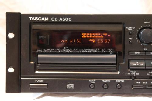 Tascam Compact Disc Player/Reverse Cassette Deck CD-A500; TEAC; Tokyo (ID = 2016508) R-Player