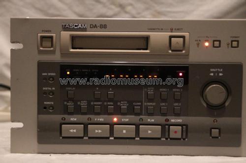 TASCAM High Resolution DTRS DA-88; TEAC; Tokyo (ID = 2234251) R-Player