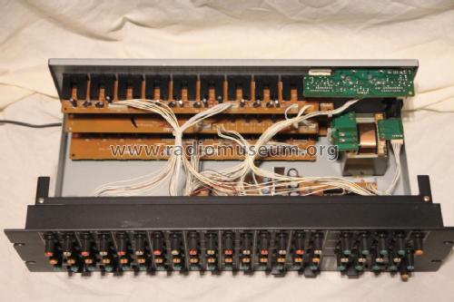 TASCAM Line-Level Rack Mixer MM-200; TEAC; Tokyo (ID = 2173941) Ampl/Mixer