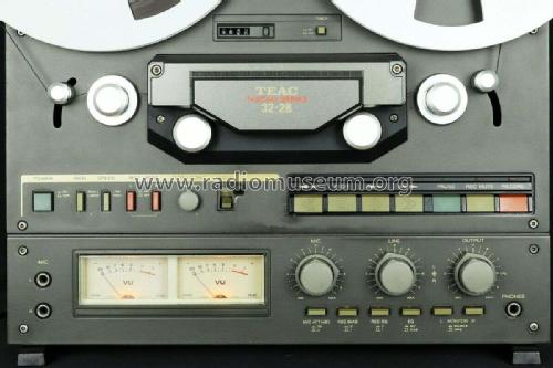 Tascam Series Stereo Tape Deck 32-2B; TEAC; Tokyo (ID = 2426358) R-Player