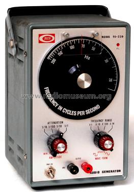 Audio Generator TE-22D; Tech Instruments Co. (ID = 2566098) Equipment