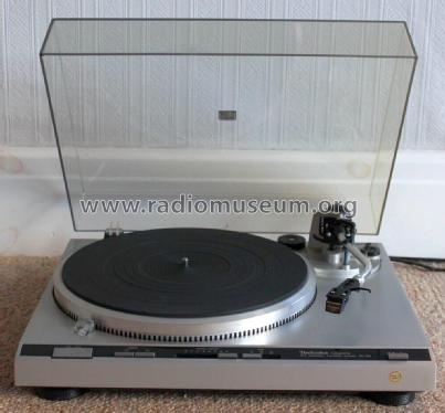 Automatic Turntable System SL-Q3; Technics brand (ID = 2815855) R-Player