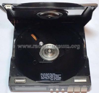 Portable CD Player SL-XP7; Technics brand (ID = 2332749) Ton-Bild