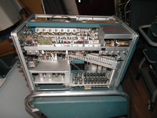 Dual Beam Oscilloscope 551; Tektronix; Portland, (ID = 1051295) Ausrüstung