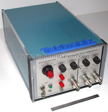 Square-Wave Generator 106; Tektronix; Portland, (ID = 2872597) Equipment