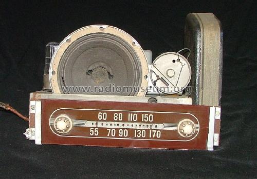 101 Ch= A early; Tele-Tone Radio Corp (ID = 1754533) Radio