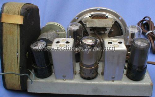 131 Ch= A; Tele-Tone Radio Corp (ID = 1882978) Radio