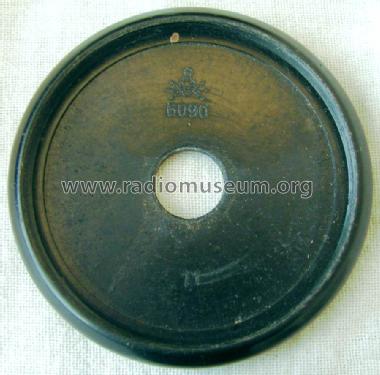 Select ; Telefongyar, Terta (ID = 1038569) Speaker-P