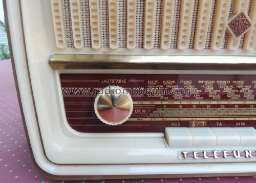 Caprice 1051; Telefunken (ID = 1856856) Radio