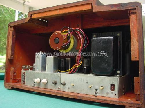 Temple TV-1776; Templetone Radio Mfg (ID = 1801026) Télévision
