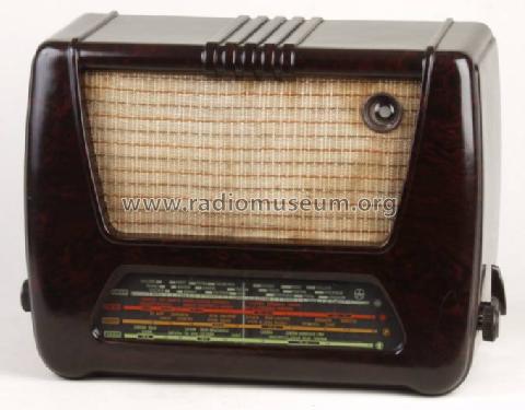 402U-5; Tesla; Praha, (ID = 281965) Radio