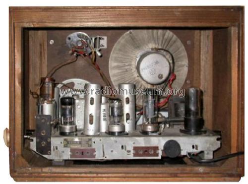 407U; Tesla; Praha, (ID = 257651) Radio