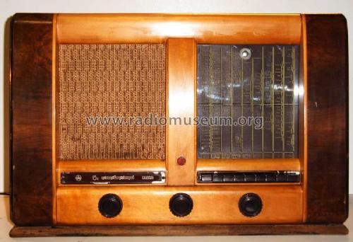 Largo T 516 A; Tesla; Praha, (ID = 342717) Radio